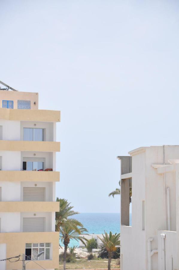 Apartment Zone Touristique 80 M Beach Free Wifi Mahdia Esterno foto