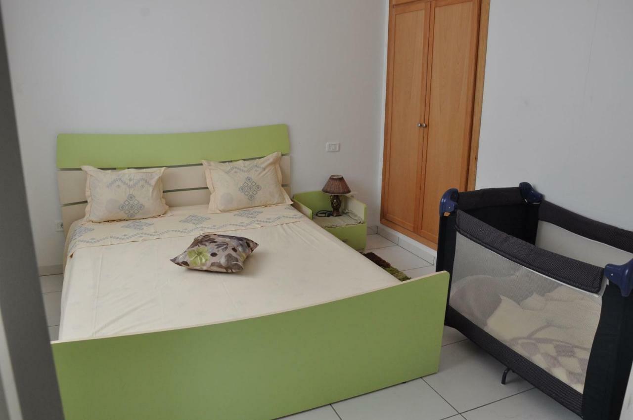 Apartment Zone Touristique 80 M Beach Free Wifi Mahdia Esterno foto